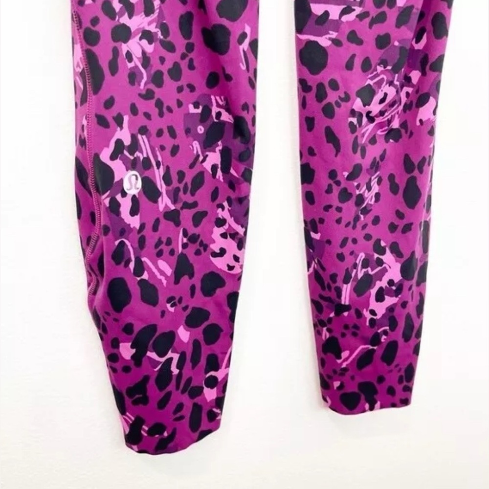 Lululemon Base Pace High-Rise Tight Leggings Magenta Pink Black Leopard- SZ 2 - Picture 10 of 13